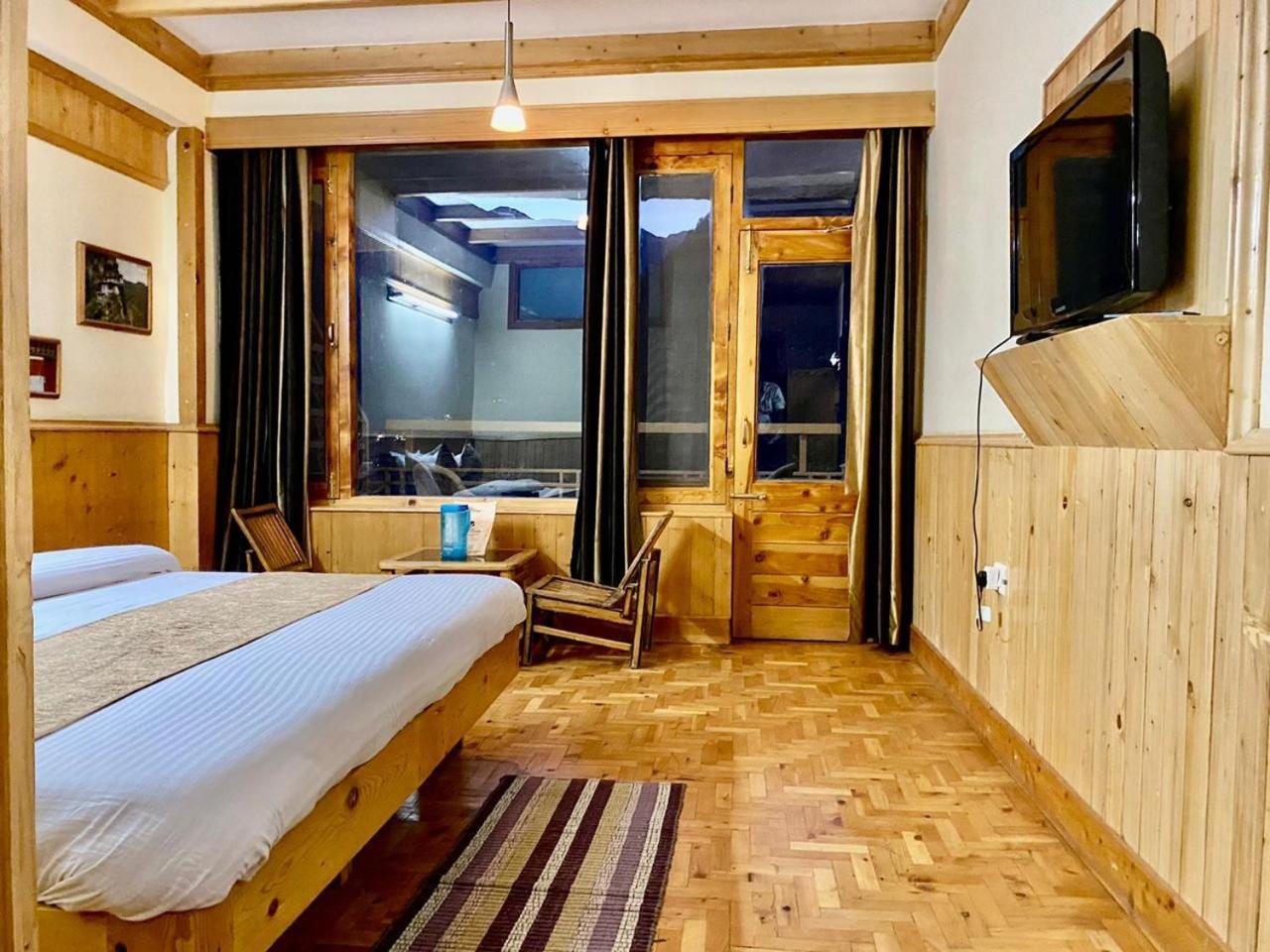 The Vashisht, Manali - A Four Star Luxury Hotel Exterior photo