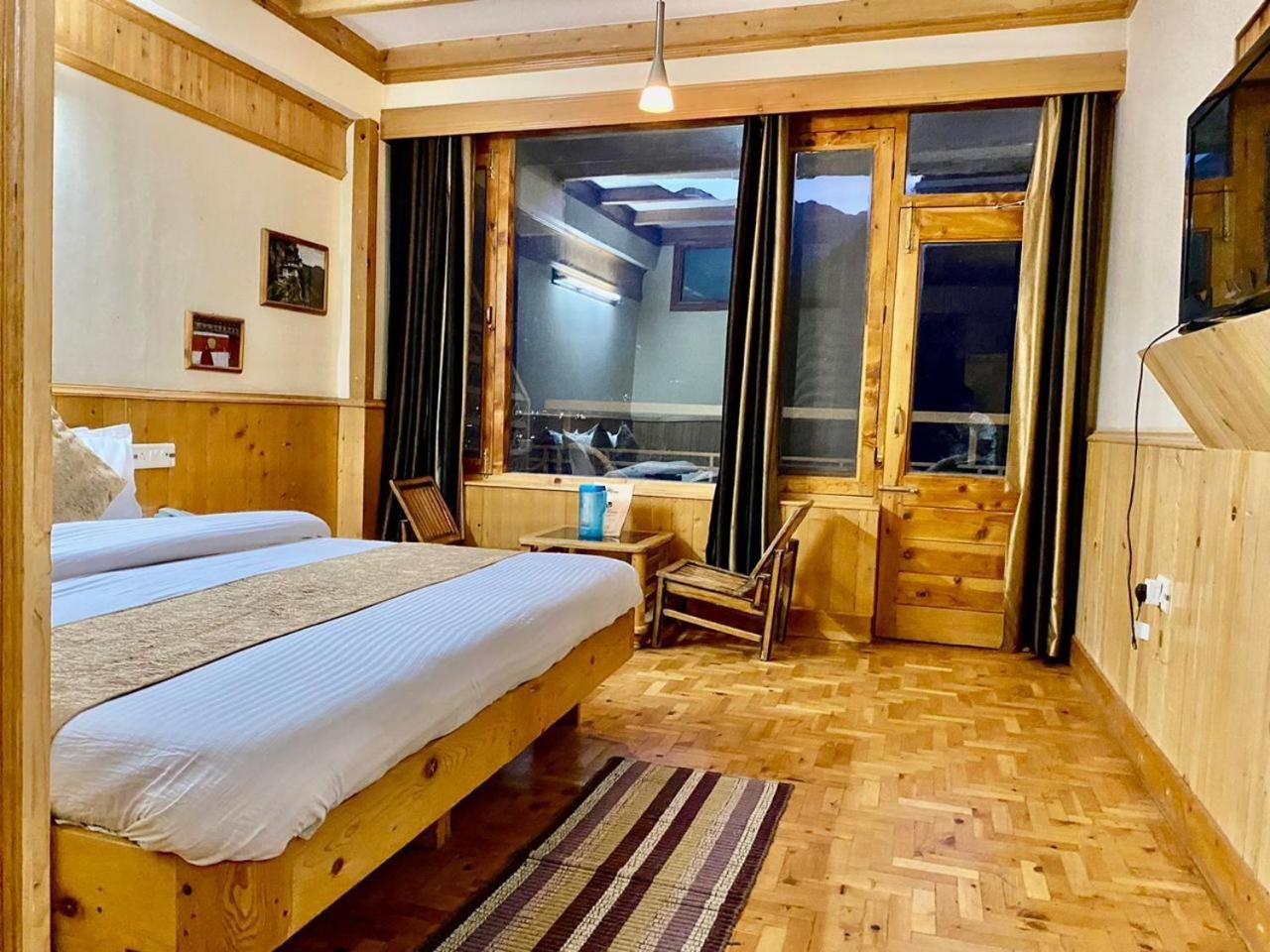 The Vashisht, Manali - A Four Star Luxury Hotel Exterior photo